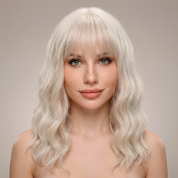 Парик Блондинка, волнистый с челкой