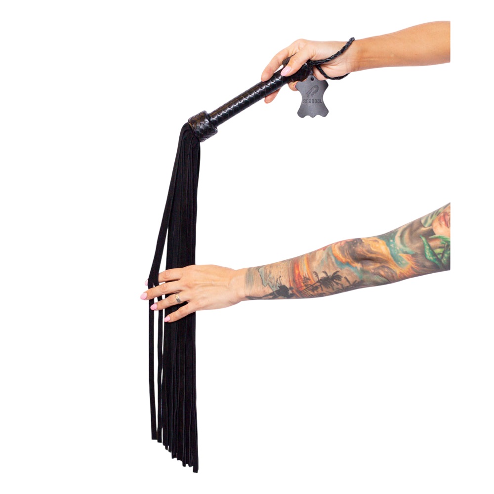 Флоггер «Scandal» из натуральной кожи с замшевым хвостом, черный