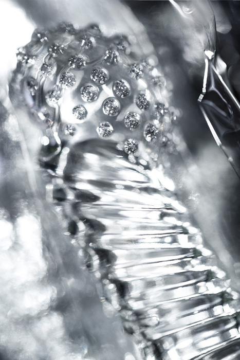 v8_7649_15d5b