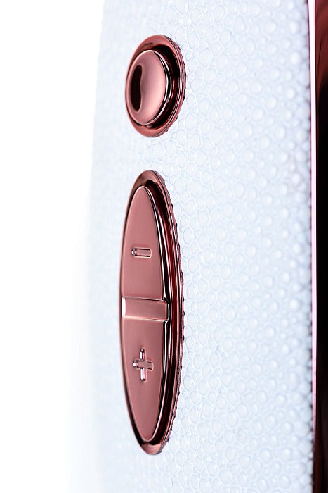 v8_7649_16f9d