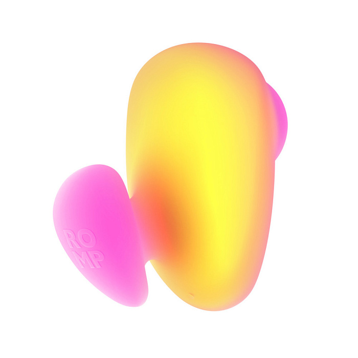 romp_kiss_angled2