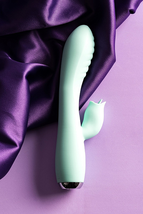 v8_7649_141be