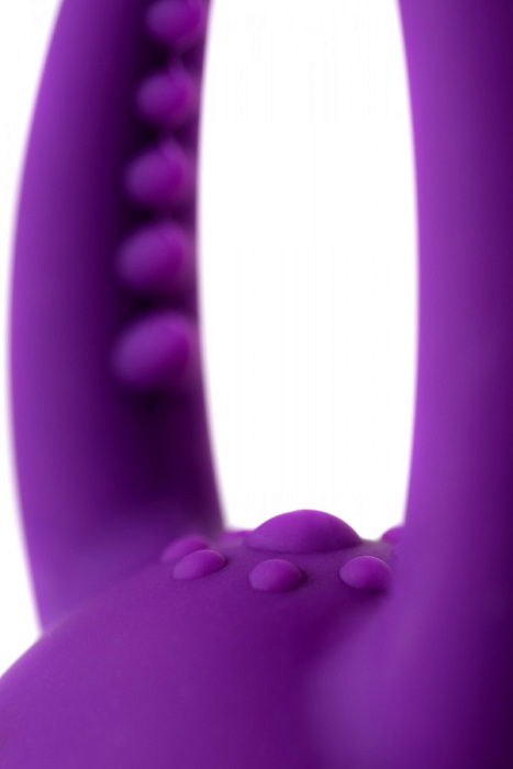 v8_7649_1aa18