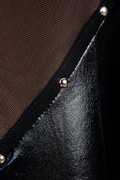 v8_7649_1716b