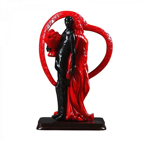 Статуэтка «Свидание влюбленных у сердца»